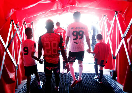 Östersunds Assiedou Yannick Armel Adjoumani och Örebros