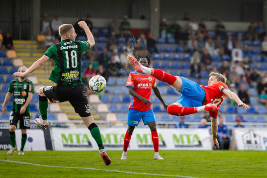 Helsingborgs Taylor Silverholt gör 0-3