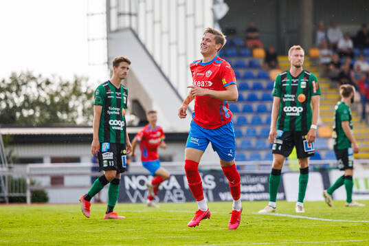 Helsingborgs Taylor Silverholt jublar