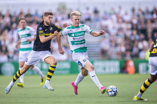 AIKs Anton Salétros och Västerås Marcus Linday