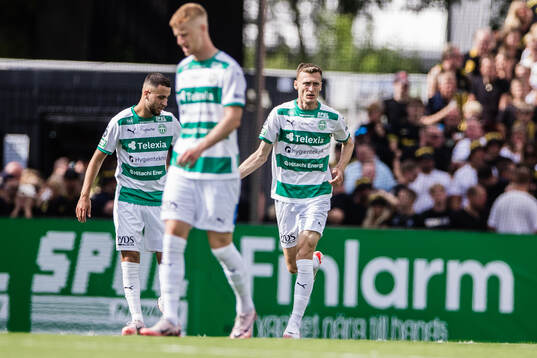 Västerås Viktor Granath jublar