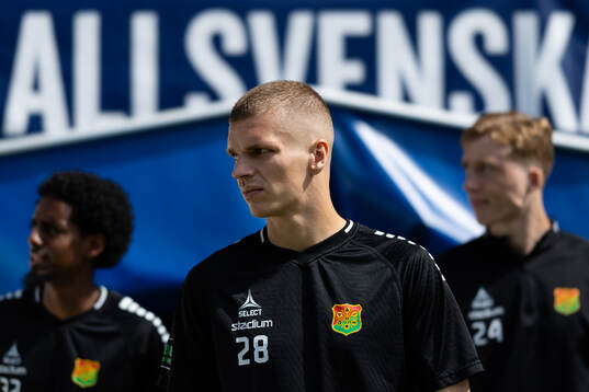 GAIS Lucas Hedlund innan fotbollsmatchen i Allsvenskan