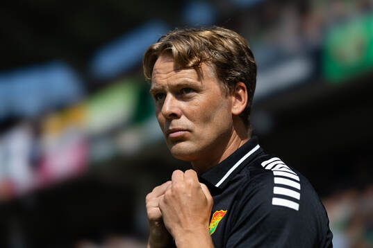 GAIS tränare Fredrik Holmberg innan  fotbollsmatchen i