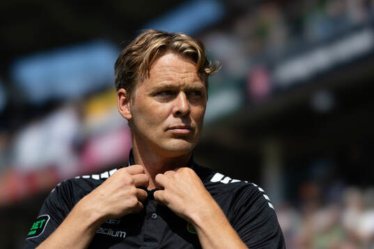 GAIS tränare Fredrik Holmberg innan  fotbollsmatchen i