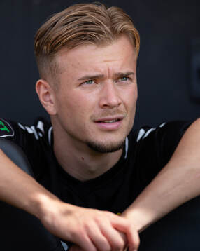 GAIS Alexander Ahl Holmström innan fotbollsmatchen i