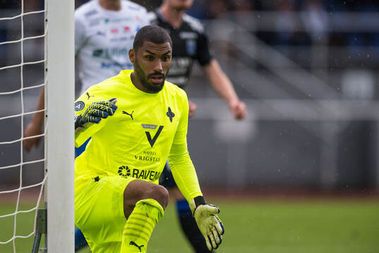 Värnamos målvakt Jonathan Ursin Rasheed
