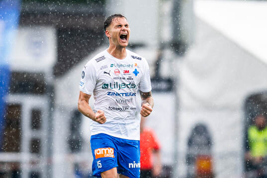 Värnamos Michael Steinwender jublar