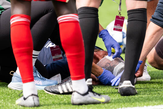 Örgrytes Jonathan Azulay får vård