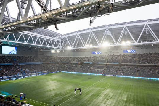 Regn på Tele2 Arena