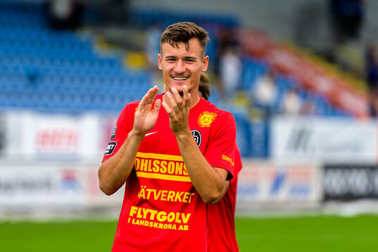 Landskronas Robin Dzabic jublar