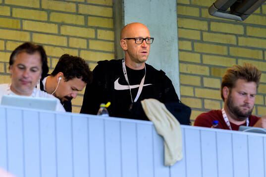 Landskronas sportchef Billy Magnusson på läktaren