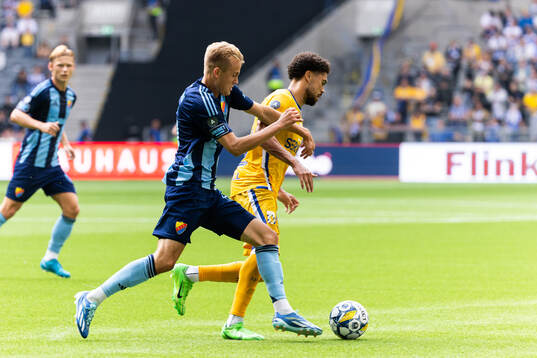 Djurgårdens Oskar Fallenius och IFK Göteborgs Thomas