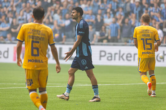 Djurgårdens Deniz Hummet deppar