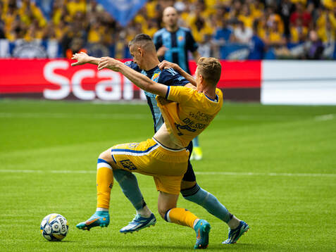 Djurgårdens Haris Radetinac och IFK Göteborgs Sebastian