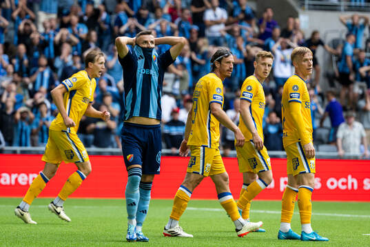 Djurgårdens Haris Radetinac deppar