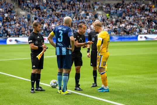 Djurgårdens Marcus Danielson, Domare Kristoffer Karlsson,