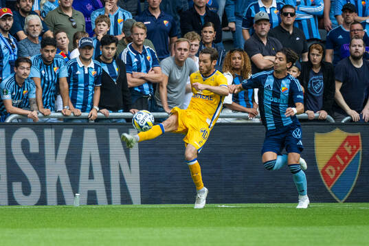IFK Göteborgs Emil Salomonsson och Djurgårdens Gustav