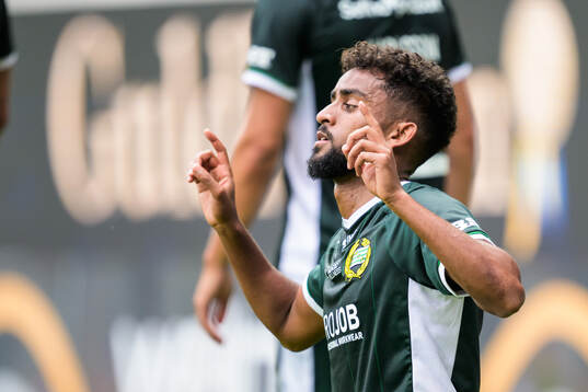 Hammarbys Tesfaldet Tekie jublar