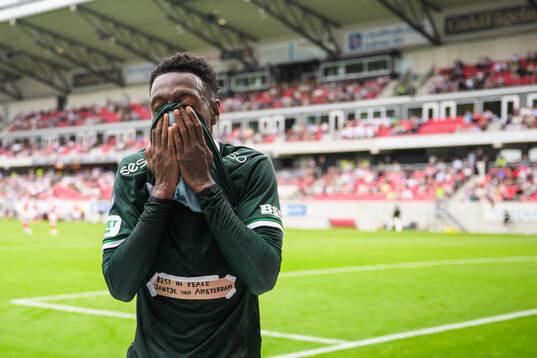Hammarbys Shaquille Pinas jublar