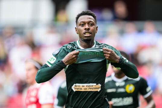 Hammarbys Shaquille Pinas jublar