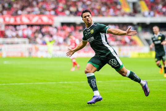 Hammarbys Jusef Erabi jublar