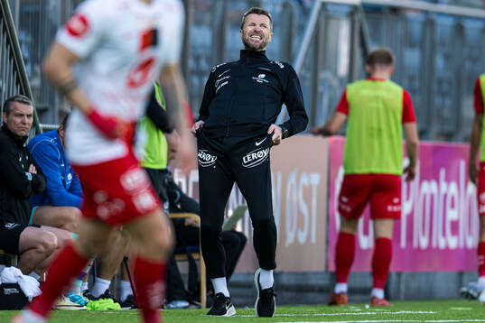 Eirik Horneland, head coach of Brann, reacts
