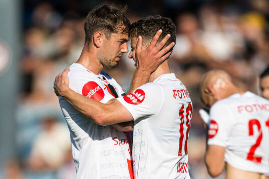 Sander Kartum of Brann celebrates