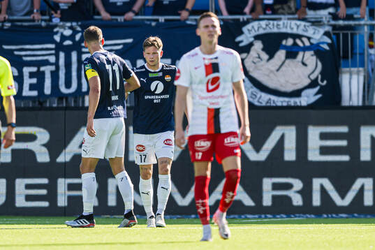 Logi Tómasson of Strømsgodset celebrates