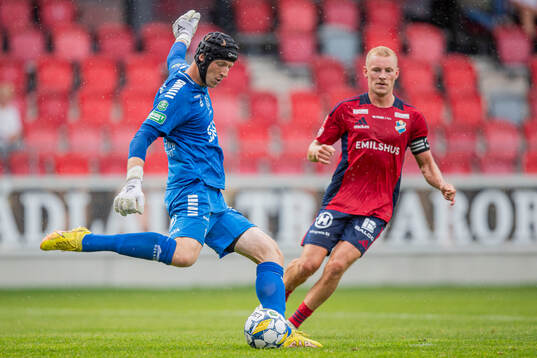 Brages målvakt Viktor Frodig