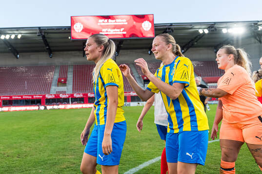 Eskilsminnes Johanna Olsson jublar