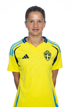 Ella Edstrand