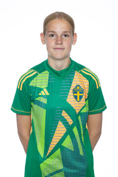 Lova Hållén