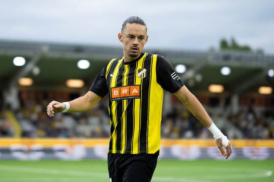 Amor Layouni of Häcken