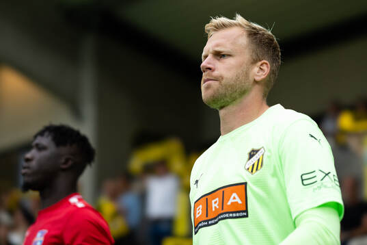 Goalkeeper Peter Abrahamsson of Häcken