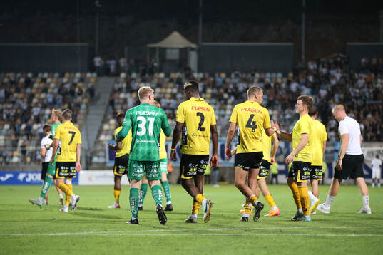 Goalkeeper Isak Pettersson and Terry Yegbe  of Elfsborg