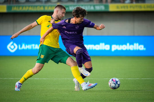 Doni Arifi of Ilves and Gustav Wikheim of Djurgården