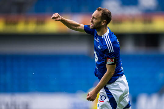 Magnus Wolff Eikrem of Molde celebrates