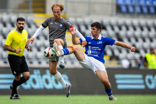 Sleipners Buster Blosse och IFK Eskilstunas Salem Bakos