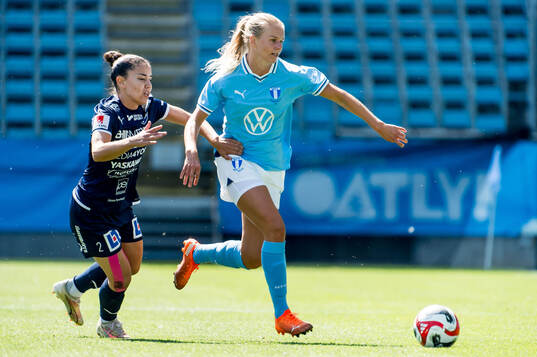 IFK Kalmars Hanna Boubezari och Malmö FFs Nellie Lilja