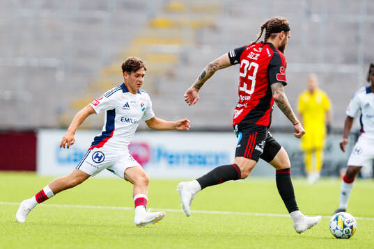 Östers Hannes Bladh Pijaca