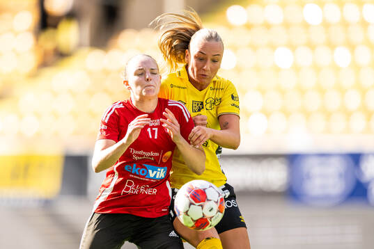 Tjust IFs Elsa Redeborn och Elfsborgs Stina jensen
