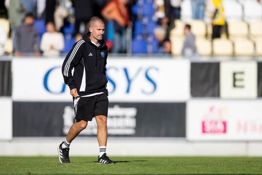 Falkenbergs tränare Christoffer Andersson