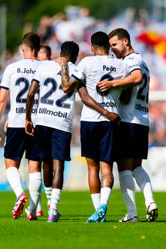 Malmö FFs Taha Ali, Sergio Pena och Gabriel Busanello