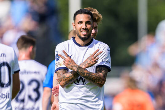 Bläddra bland fler bilder av Fotboll, Allsvenskan, Halmstad - Malmö FF