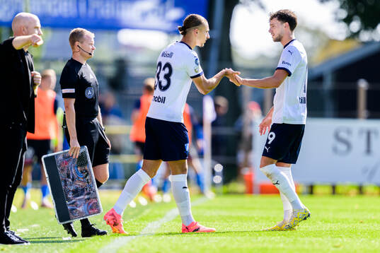 Malmö FFs Elison Makolli och Colin Rösler