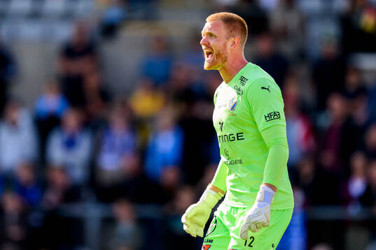 Halmstads målvakt Tim Erlandsson