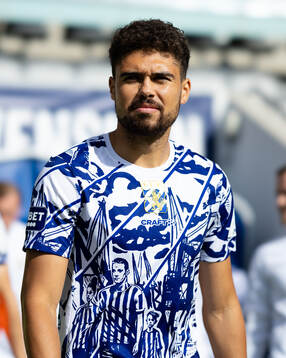 IFK Göteborgs Thomas Santos innan fotbollsmatchen i