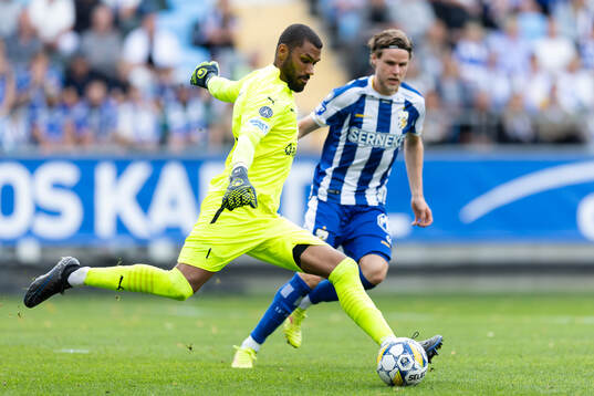 Värnamos målvakt Jonathan Ursin Rasheed