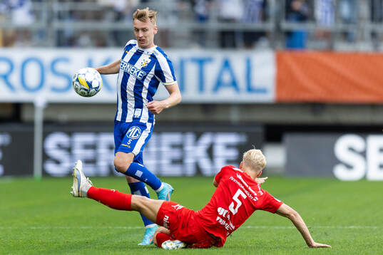 IFK Göteborgs Sebastian Ohlsson och Värnamos Victor