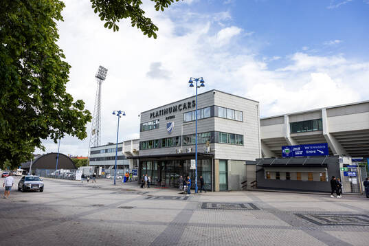 Exteriör vy av Platinumcars Arena